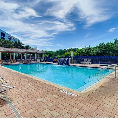 OW-Rec-2-Pool-with-Waterfall